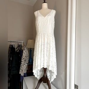 White wedding gown with hi-low hemline